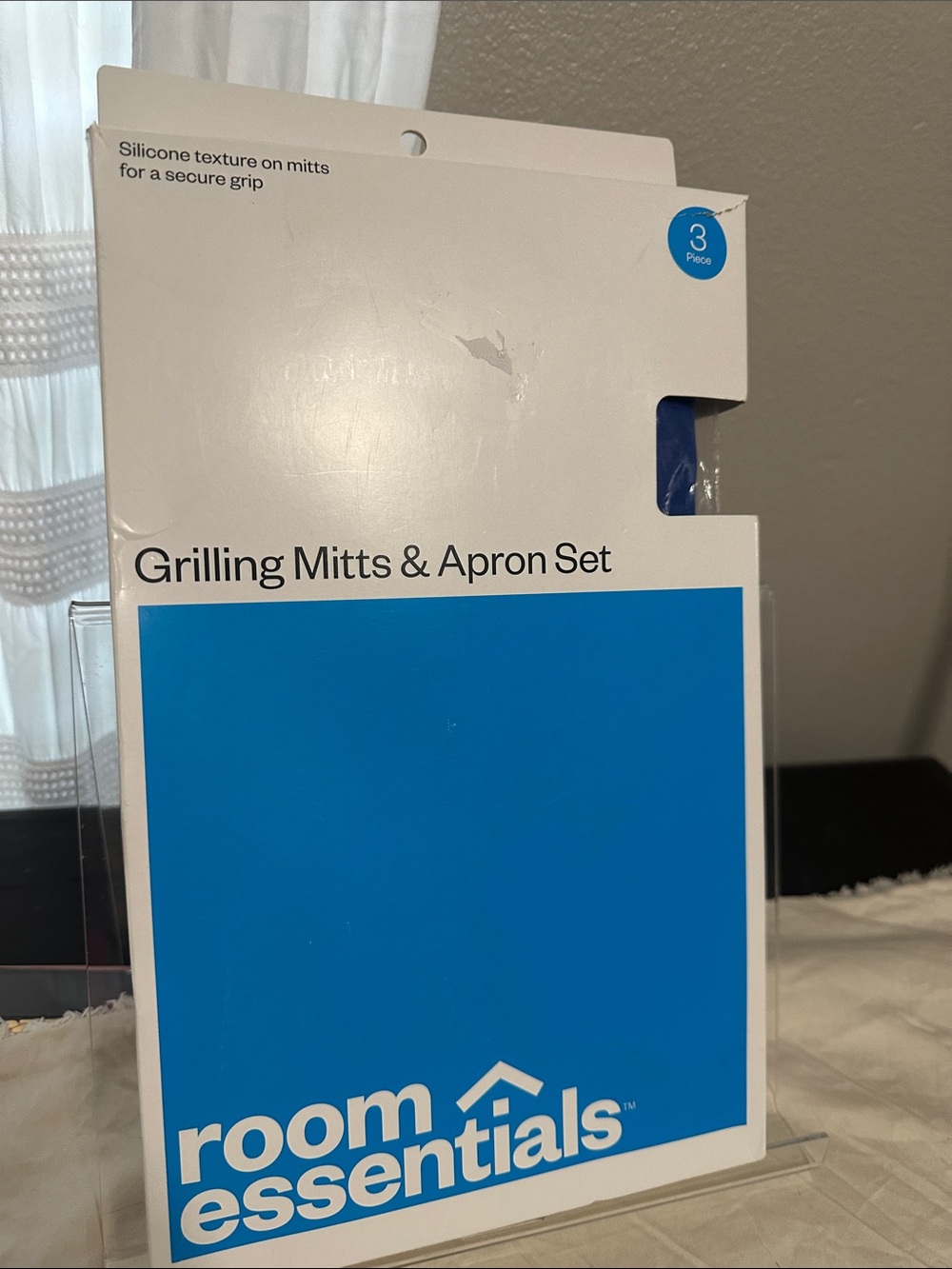 Room Essentials Grilling Mitts & Apron Set - Blue NWT